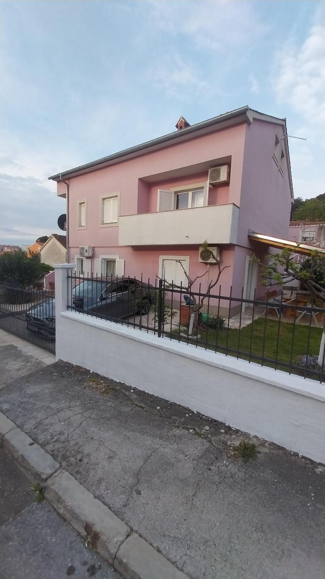 Jan 2 Apartment Pula Exterior photo
